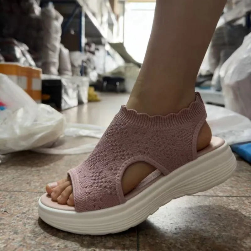 Sandales Femme en Maille Ajourée – Semelle Compensée Confort et Maintien, Été 2026