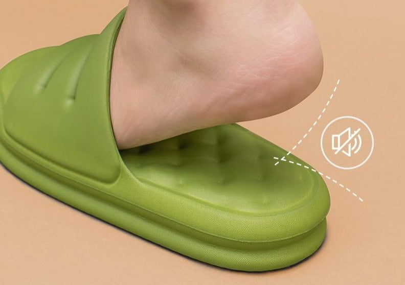 Cloudy Slides - Claquettes légères et confortables