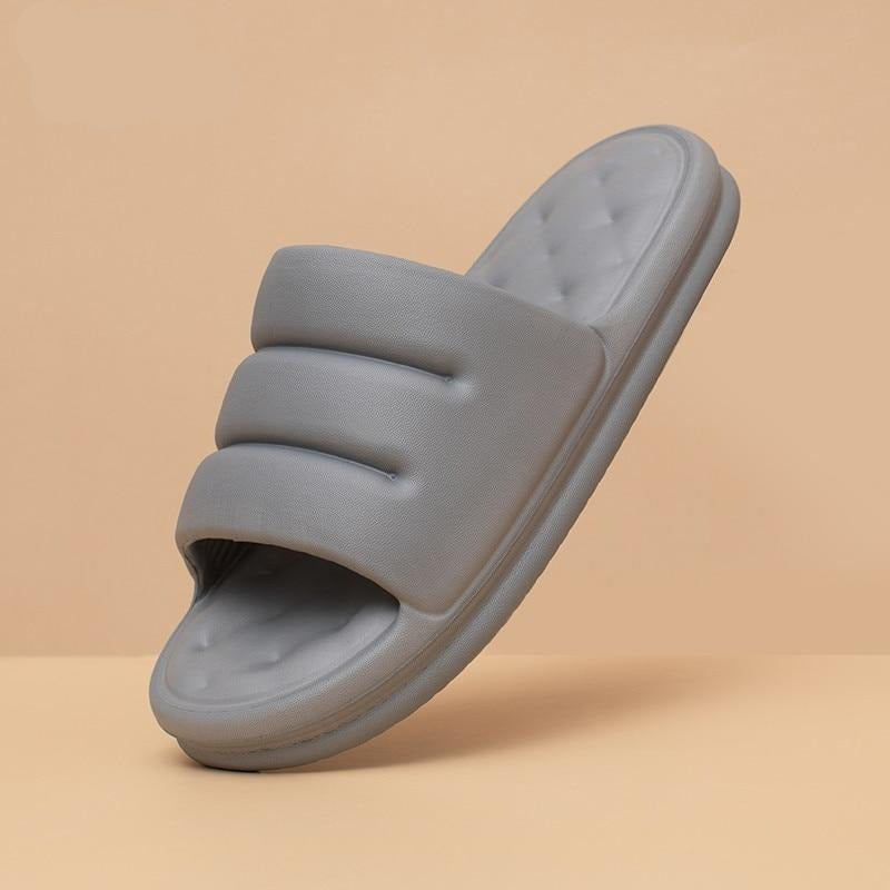 Cloudy Slides - Claquettes légères et confortables