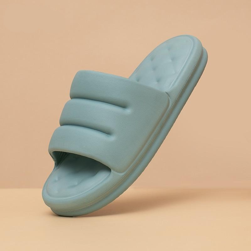 Cloudy Slides - Claquettes légères et confortables